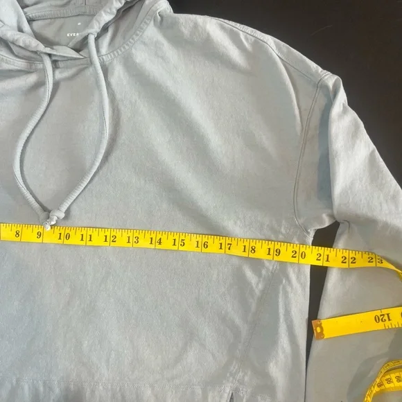 Everlane Lightweight Crop Hoodie XS | Organic Cotton Minimalist Sweatshirt - Picture 4 of 7